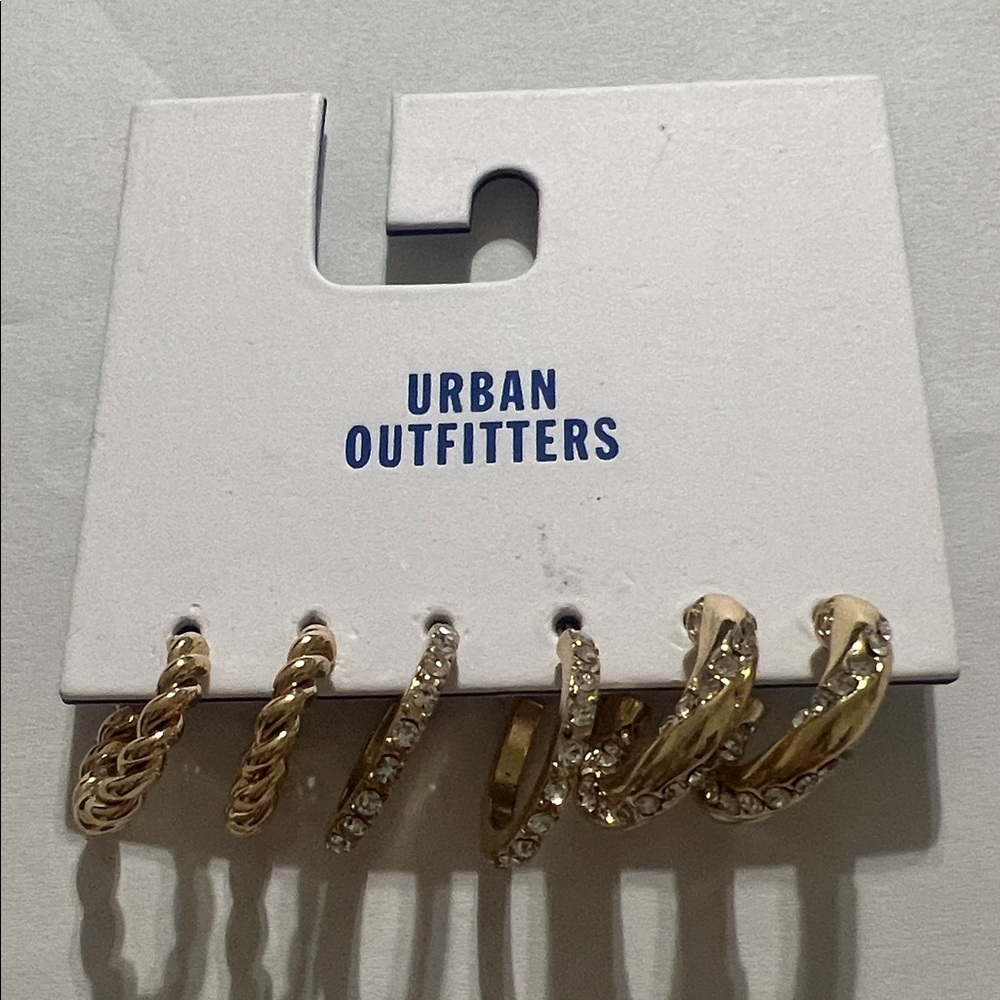 Urban Outfitters Twisted and Crystal Gold Earrings Hoop Set New!